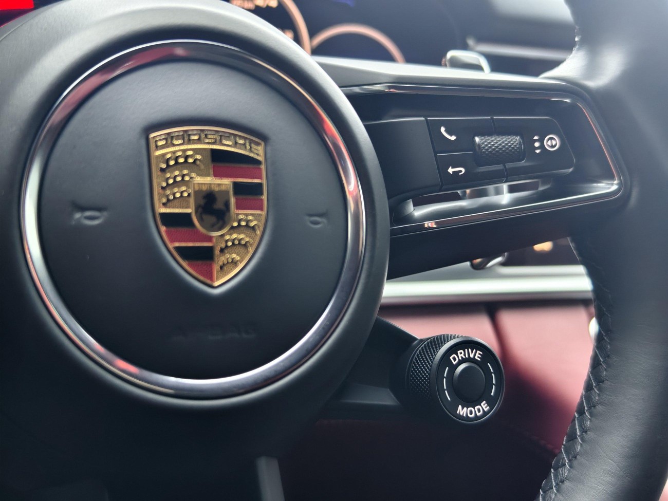 Porsche Panamera 2023