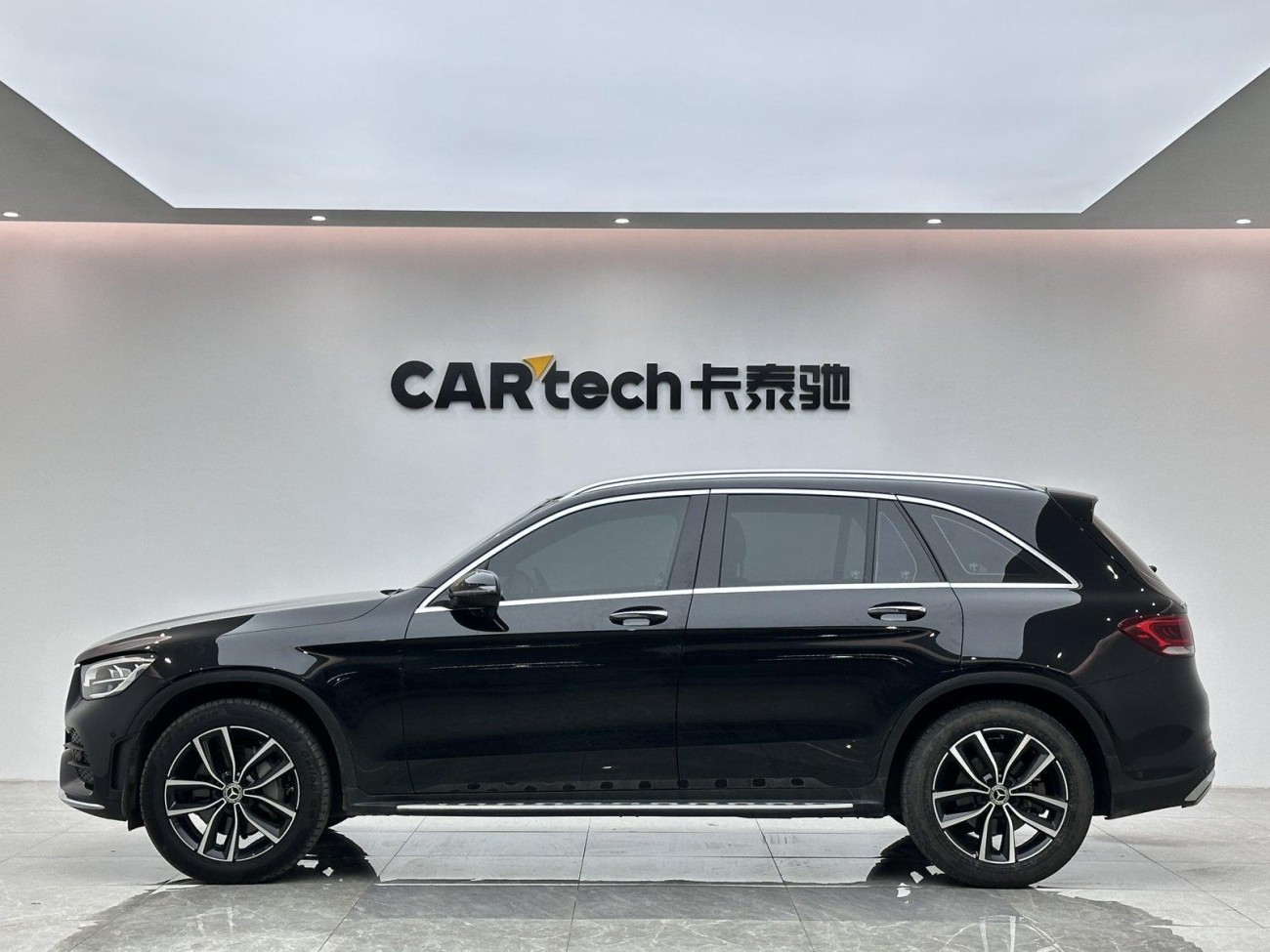 Mercedes-Benz GLC 300 L 2020