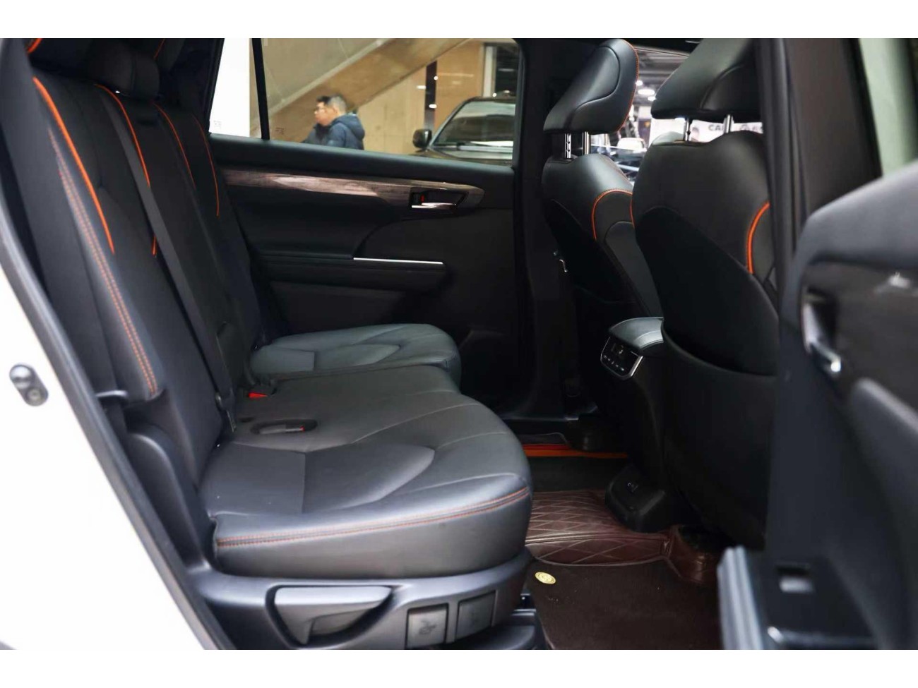 Toyota Highlander 2025