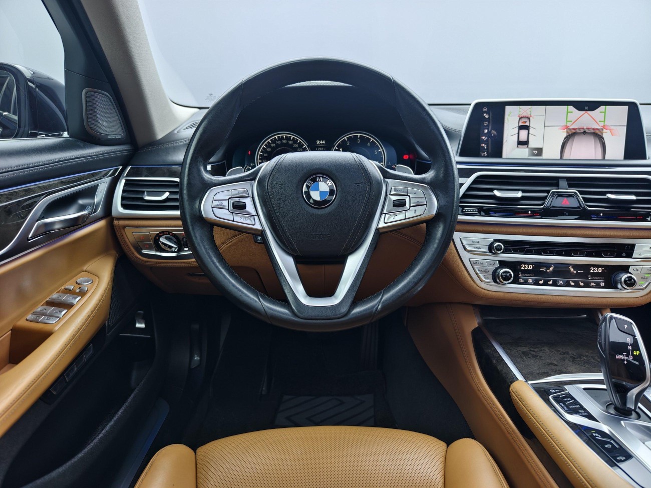 BMW 740Li 2016