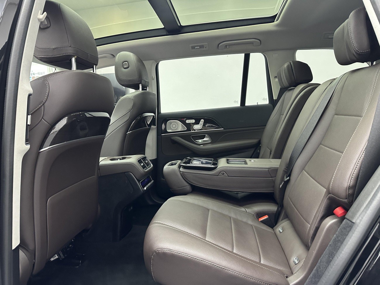 Mercedes-Benz GLS 450 4MATIC 2023