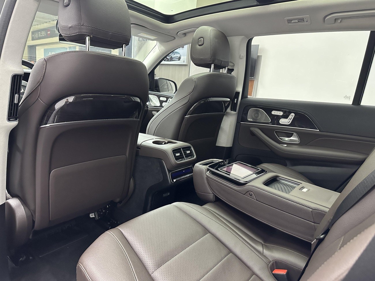 Mercedes-Benz GLS 450 4MATIC 2023