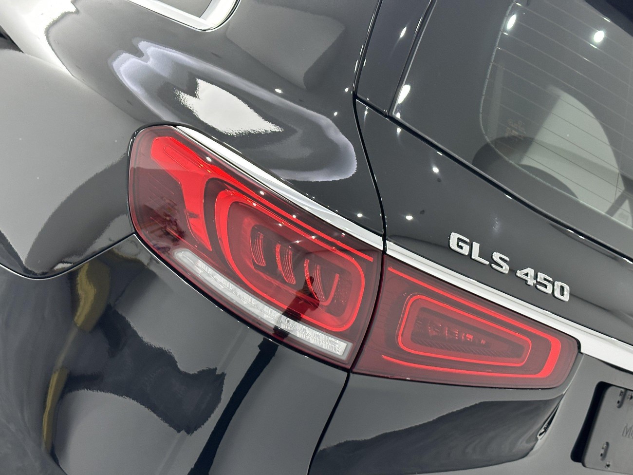 Mercedes-Benz GLS 450 4MATIC 2023