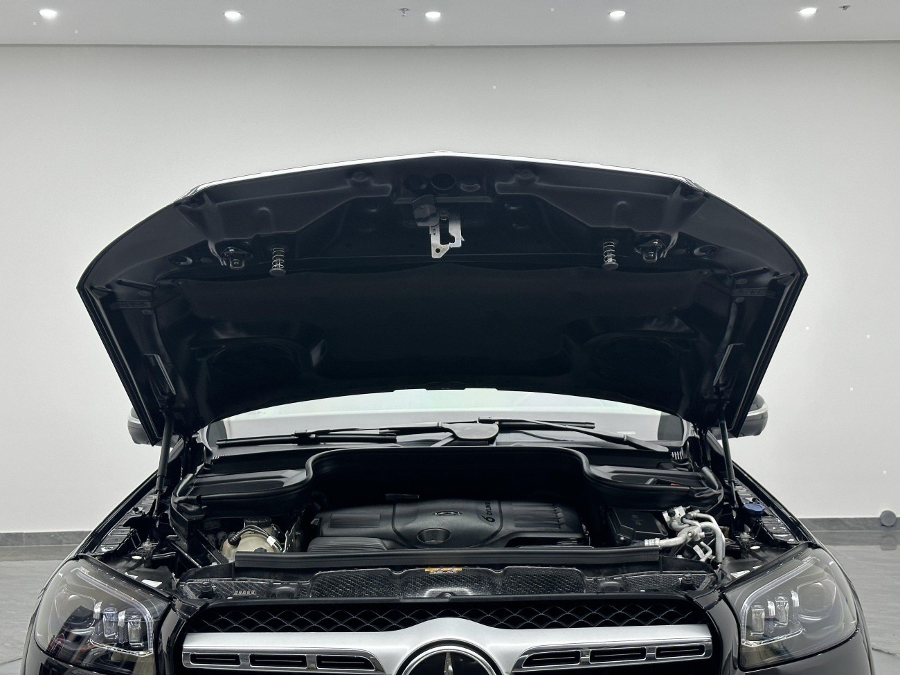 Mercedes-Benz GLS 450 4MATIC 2023