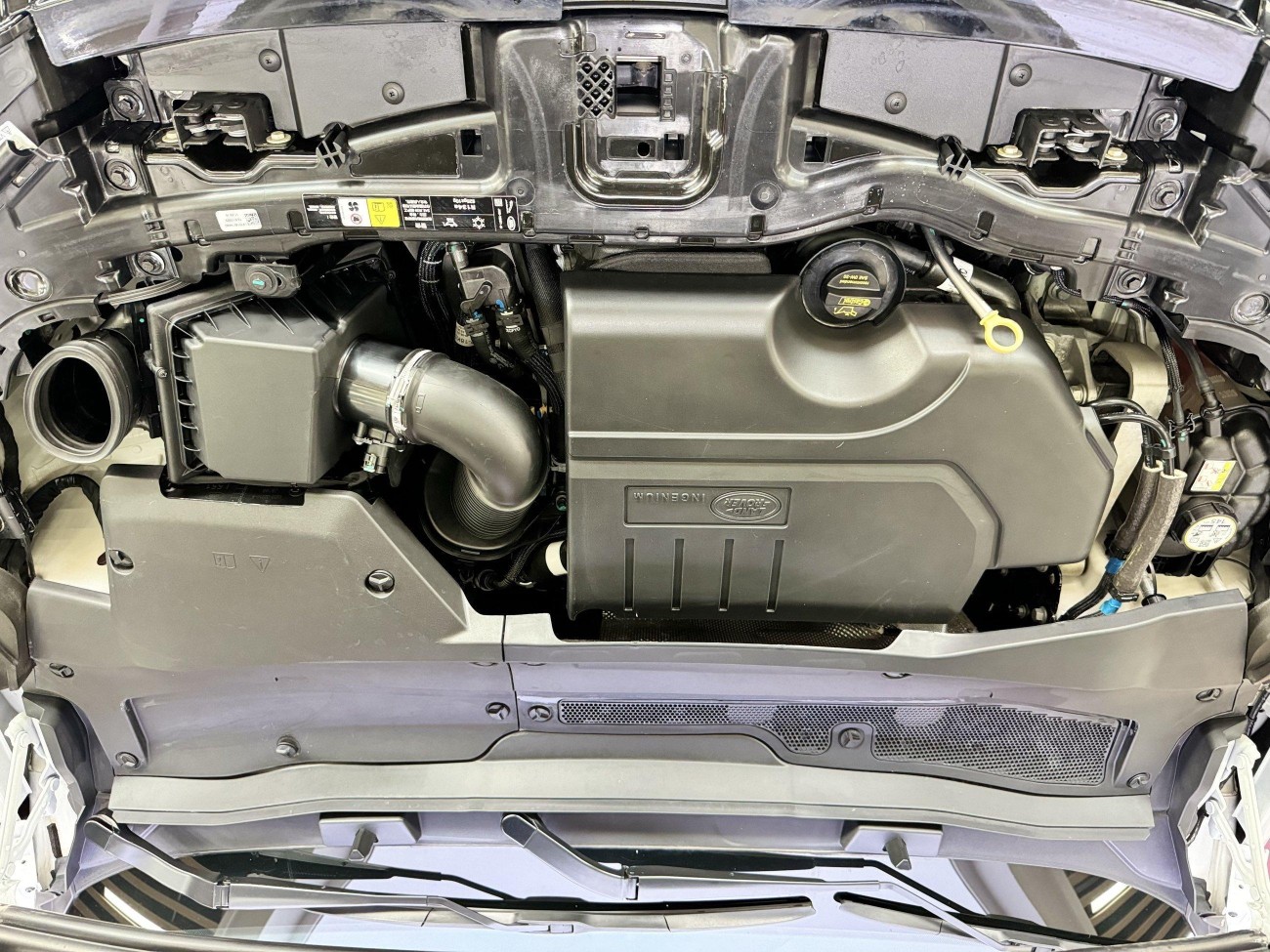 Land Rover Discovery Sport 2024