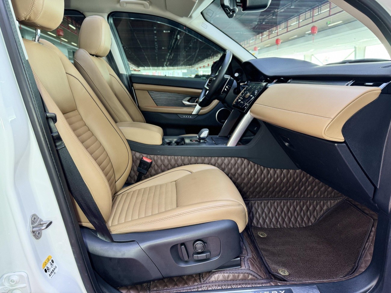 Land Rover Discovery Sport 2024