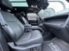 Land Rover Defender 2025