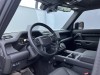 Land Rover Defender 2025
