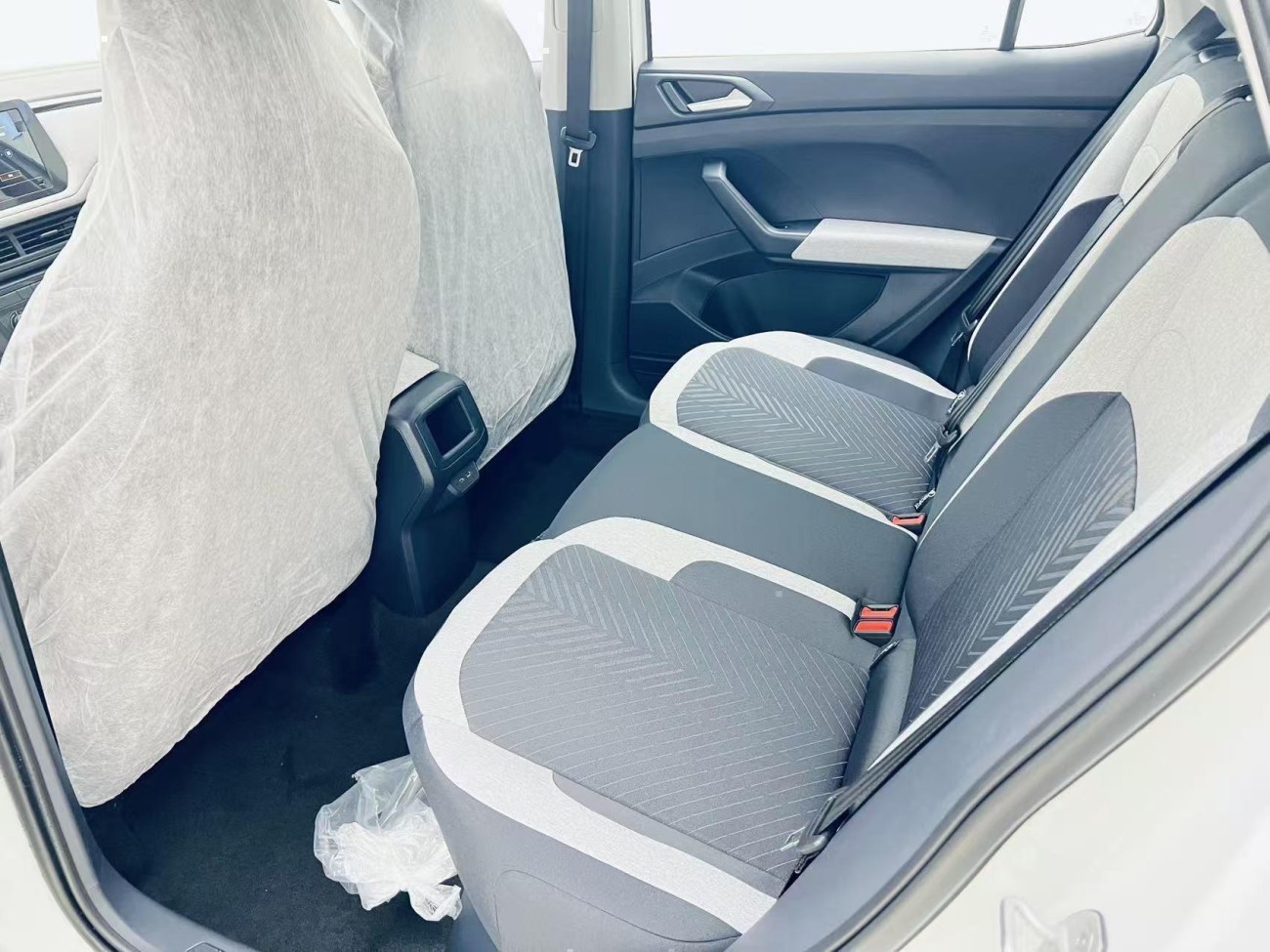 Volkswagen Tharu 2025