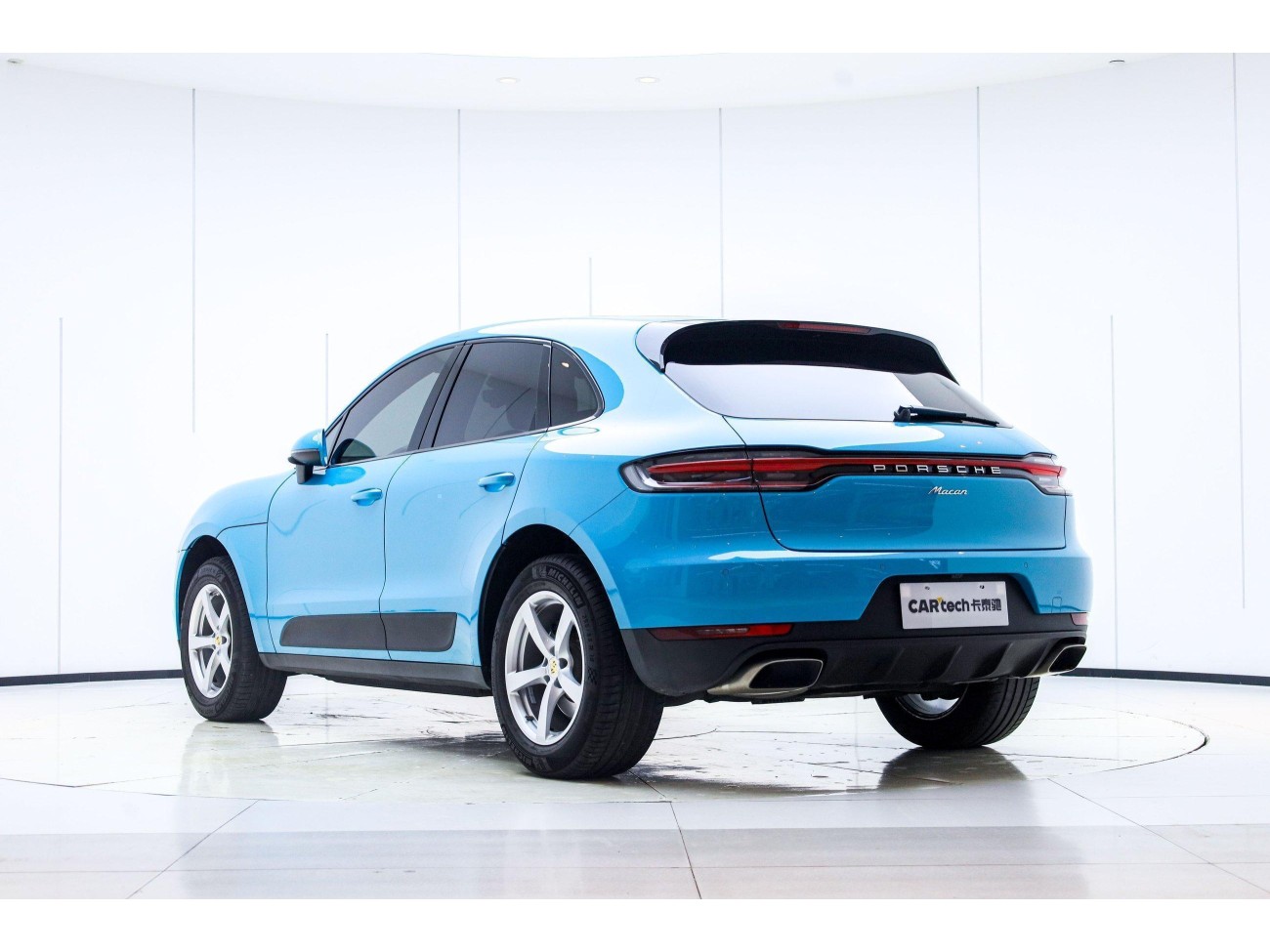 Porsche Macan 2021