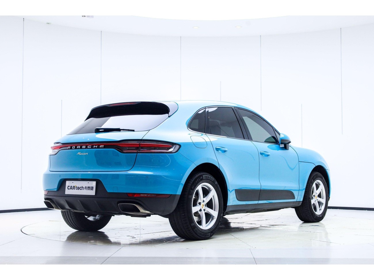 Porsche Macan 2021