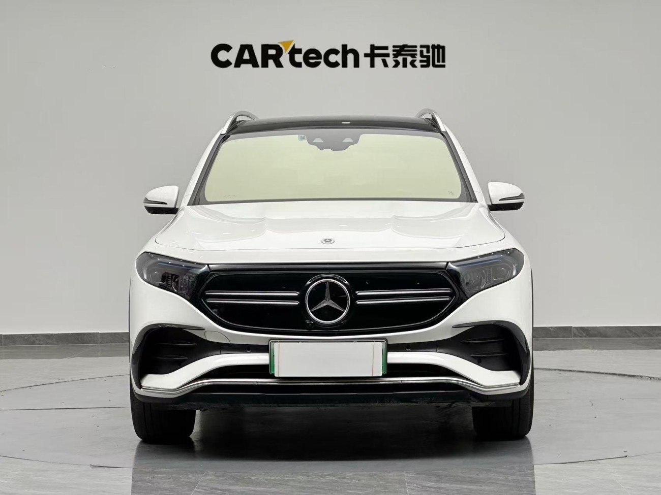 Mercedes-Benz EQB 2021