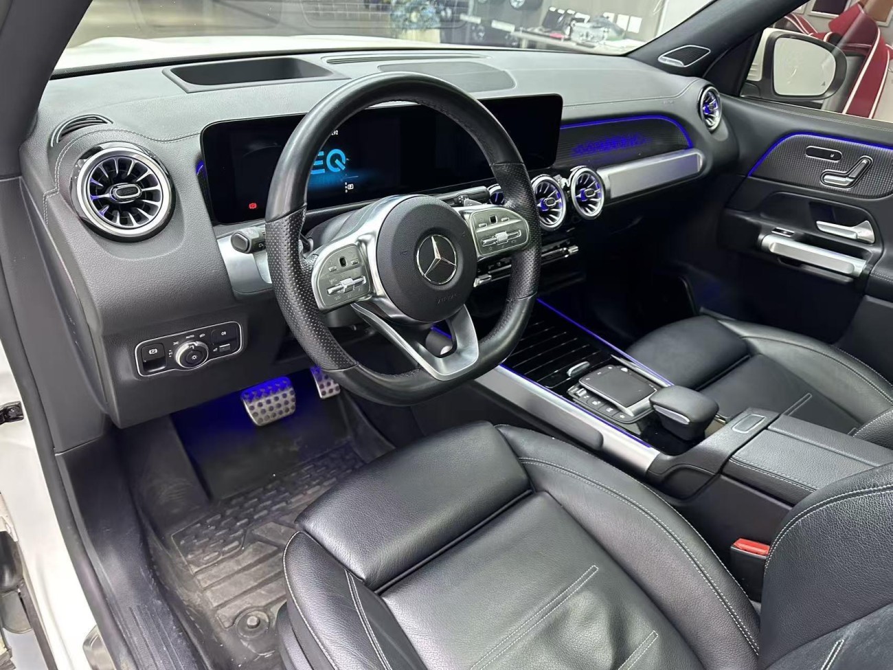 Mercedes-Benz EQB 2021