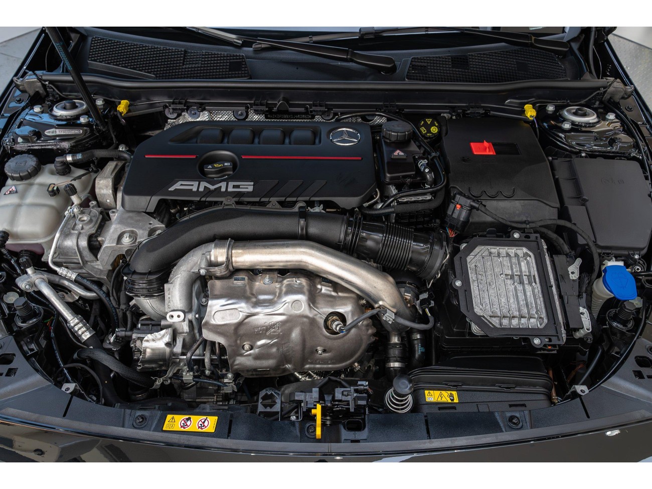 Mercedes-Benz A 35 4MATIC 2025