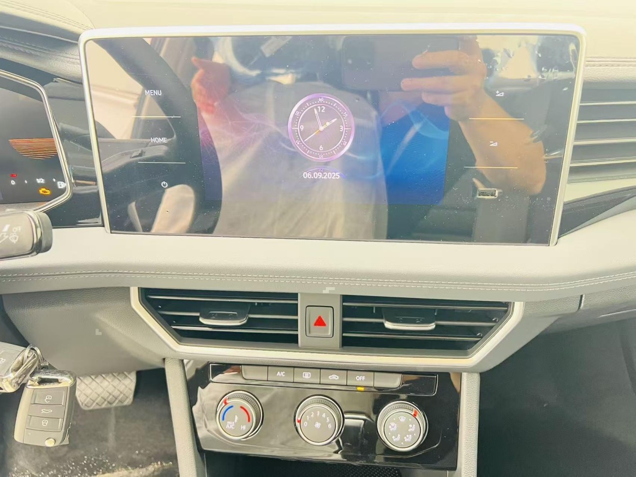 Volkswagen Sagitar 2025