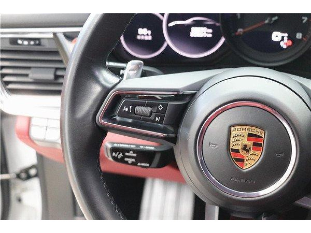 Porsche Panamera 2021