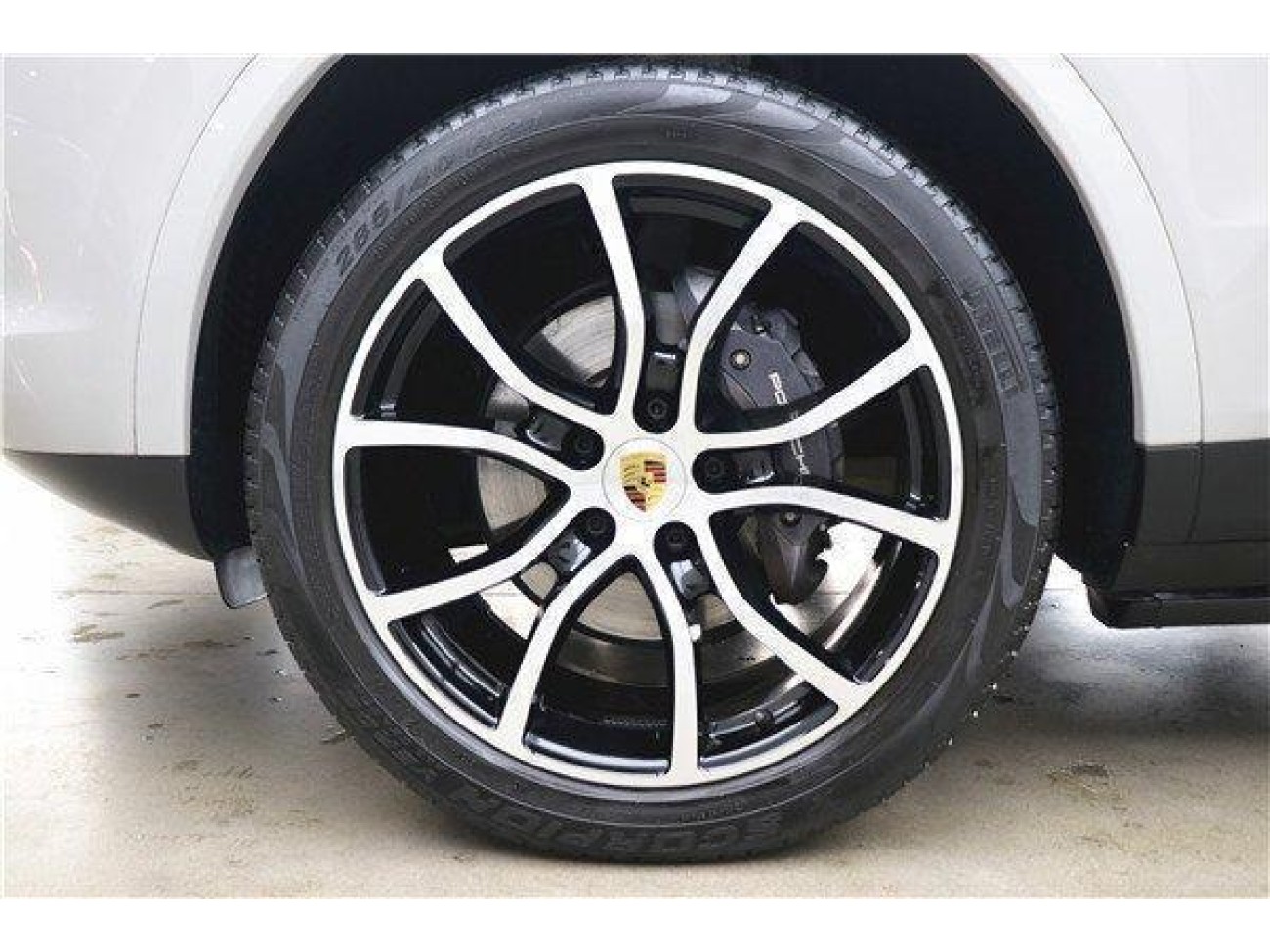 Porsche Cayenne 2021