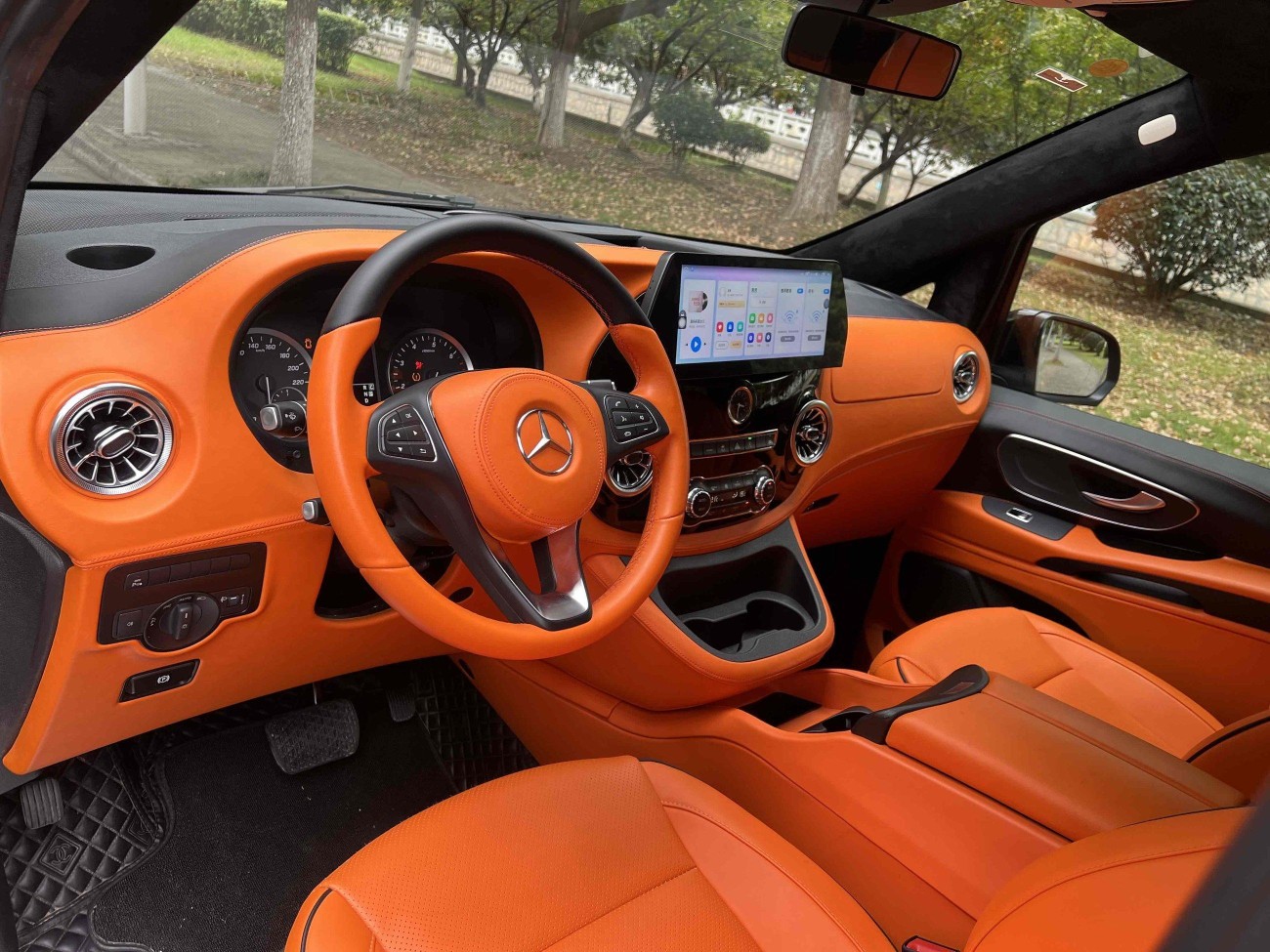 Mercedes-Benz 2023 2023