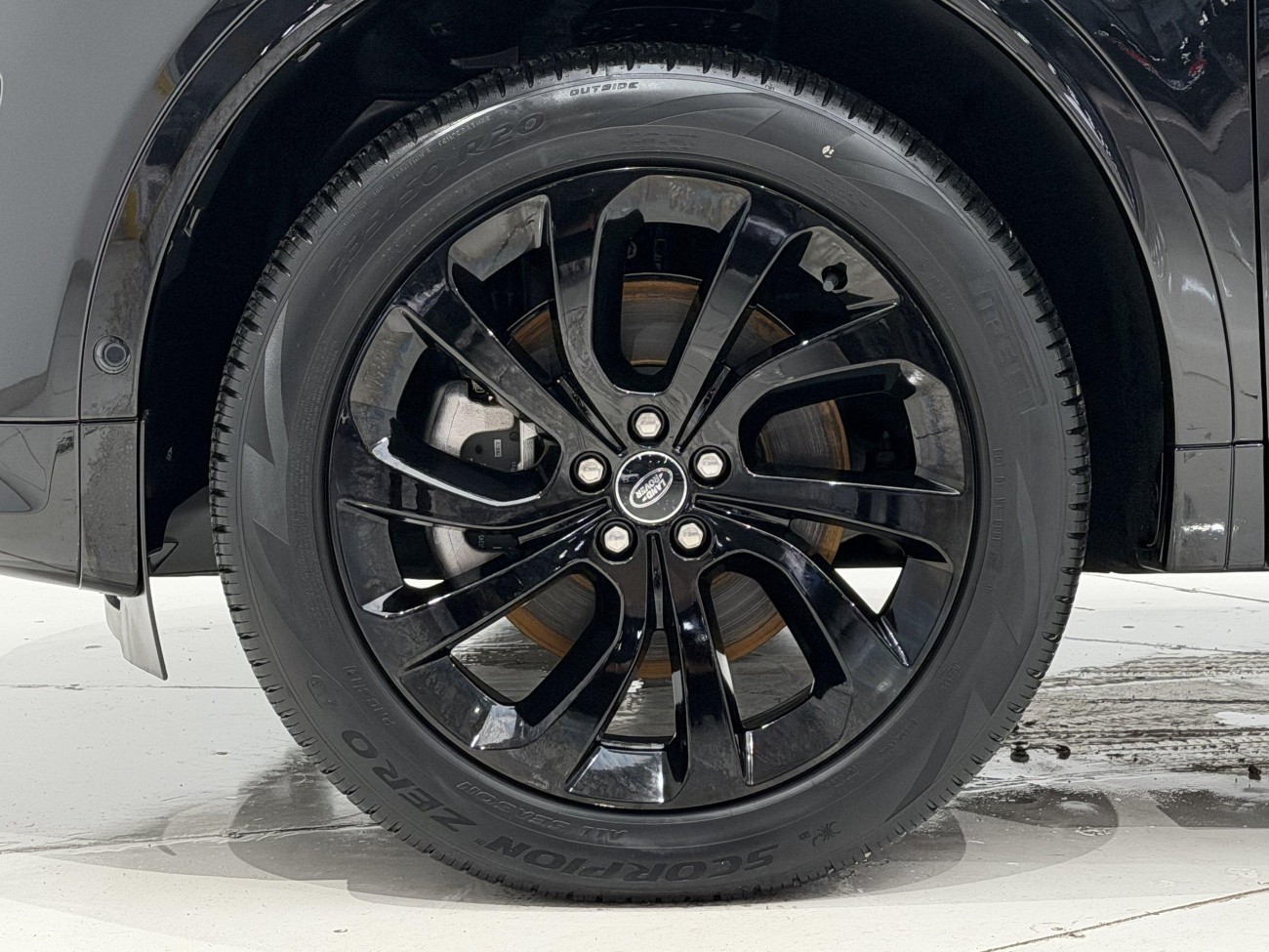 Land Rover Discovery Sport 2023