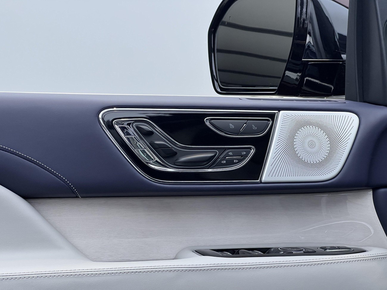 Lincoln Navigator 2023