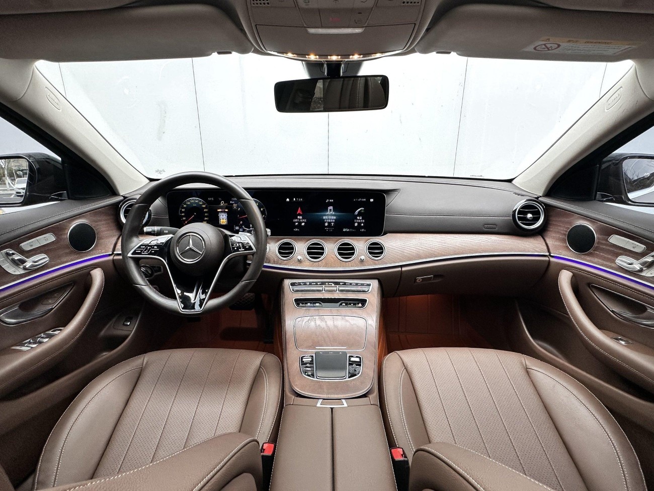 Mercedes-Benz E 300 L 2023