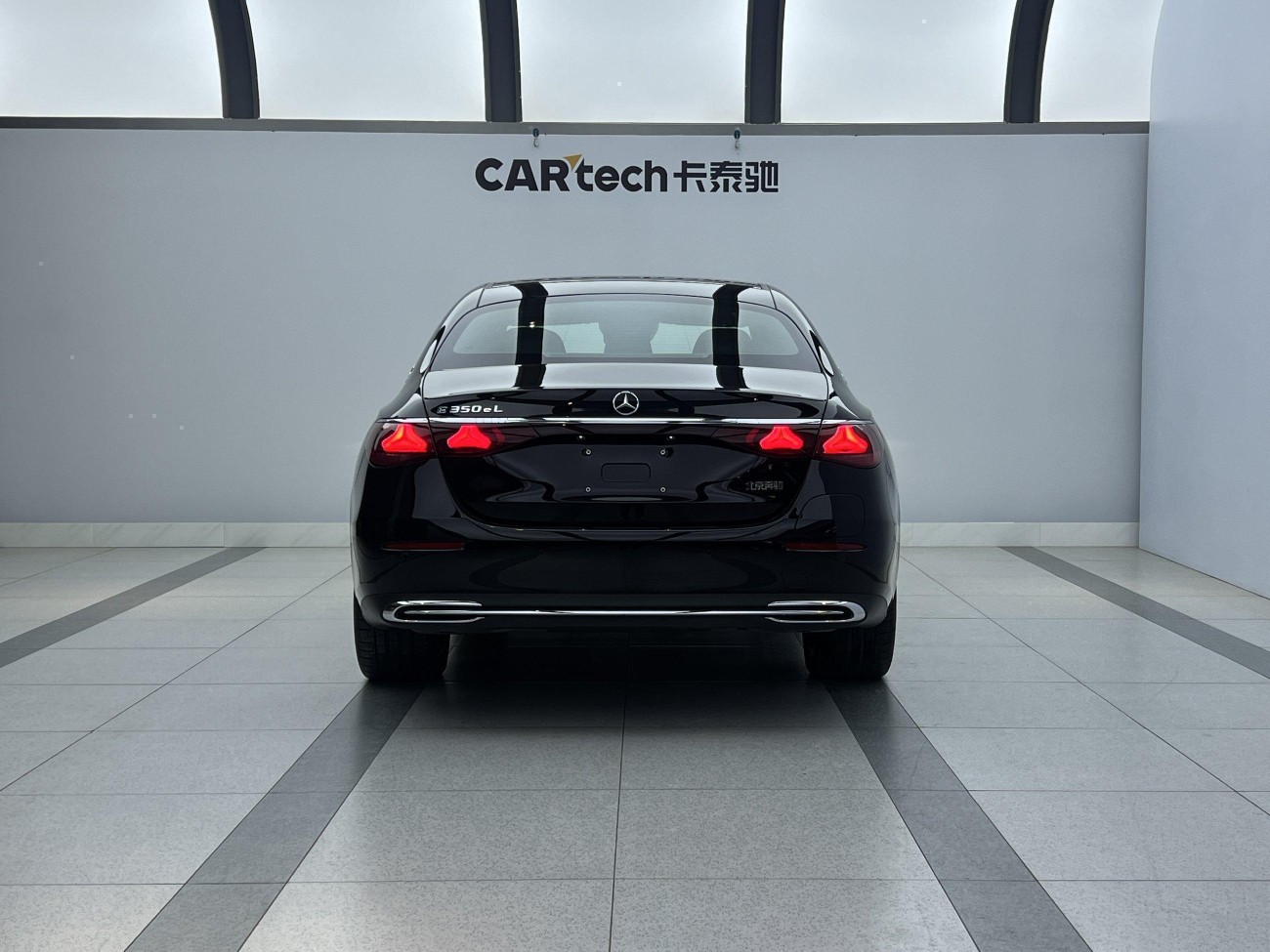 Mercedes-Benz E 350 e 2024