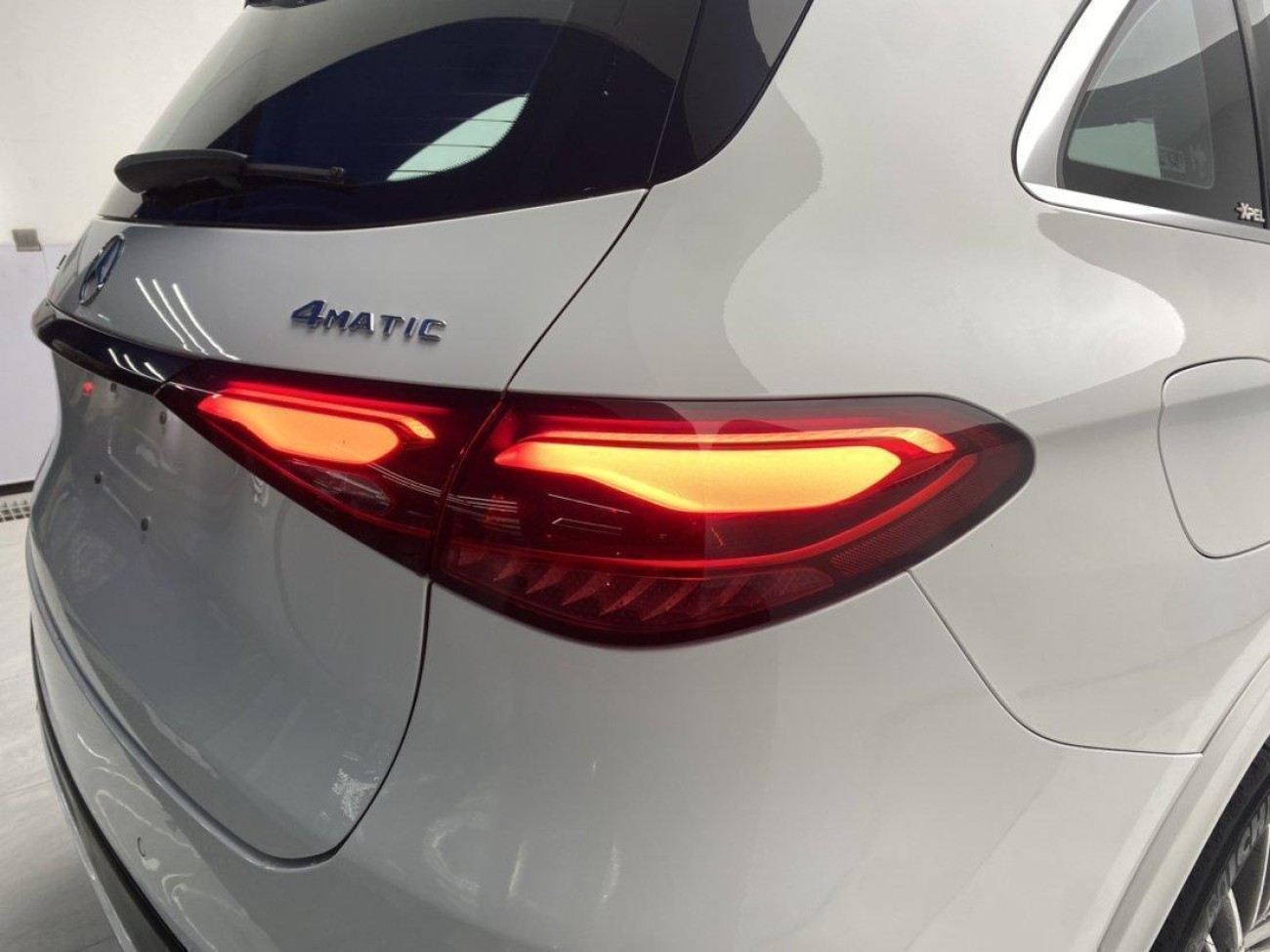 Mercedes-Benz GLC 300 L 2023