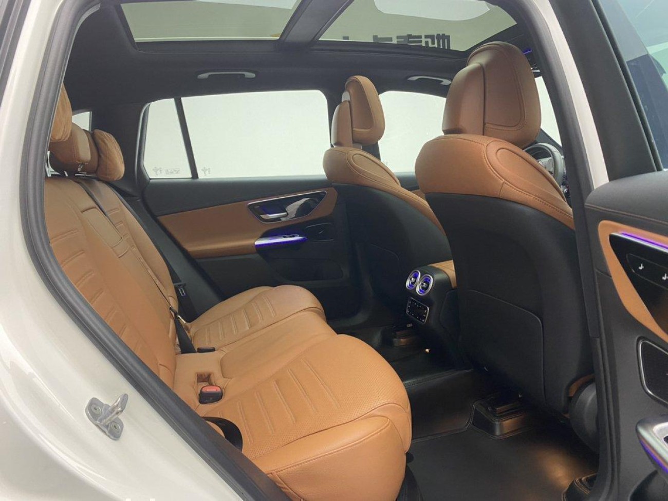 Mercedes-Benz GLC 300 L 2023