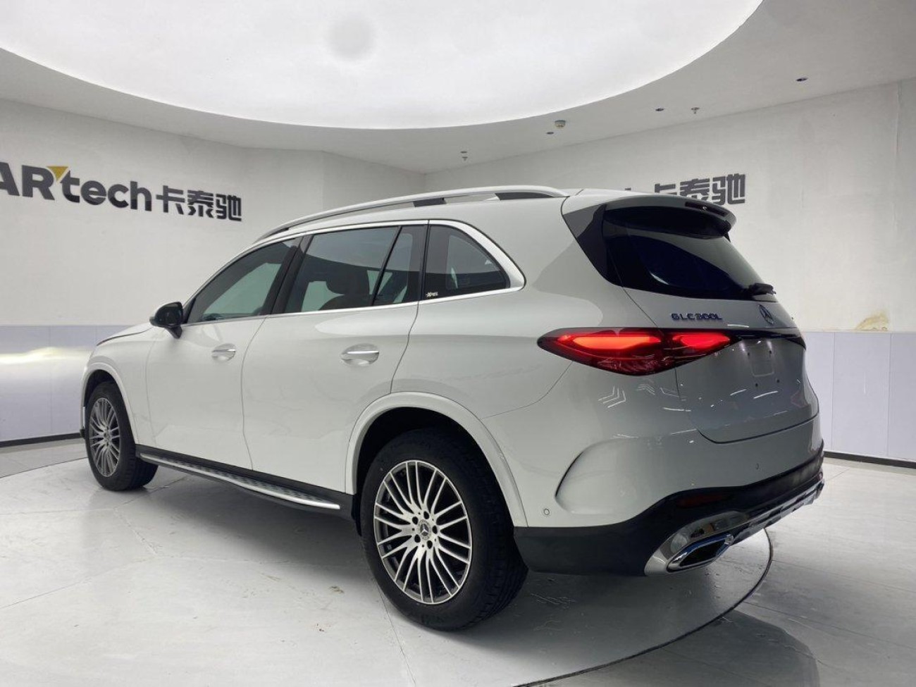 Mercedes-Benz GLC 300 L 2023