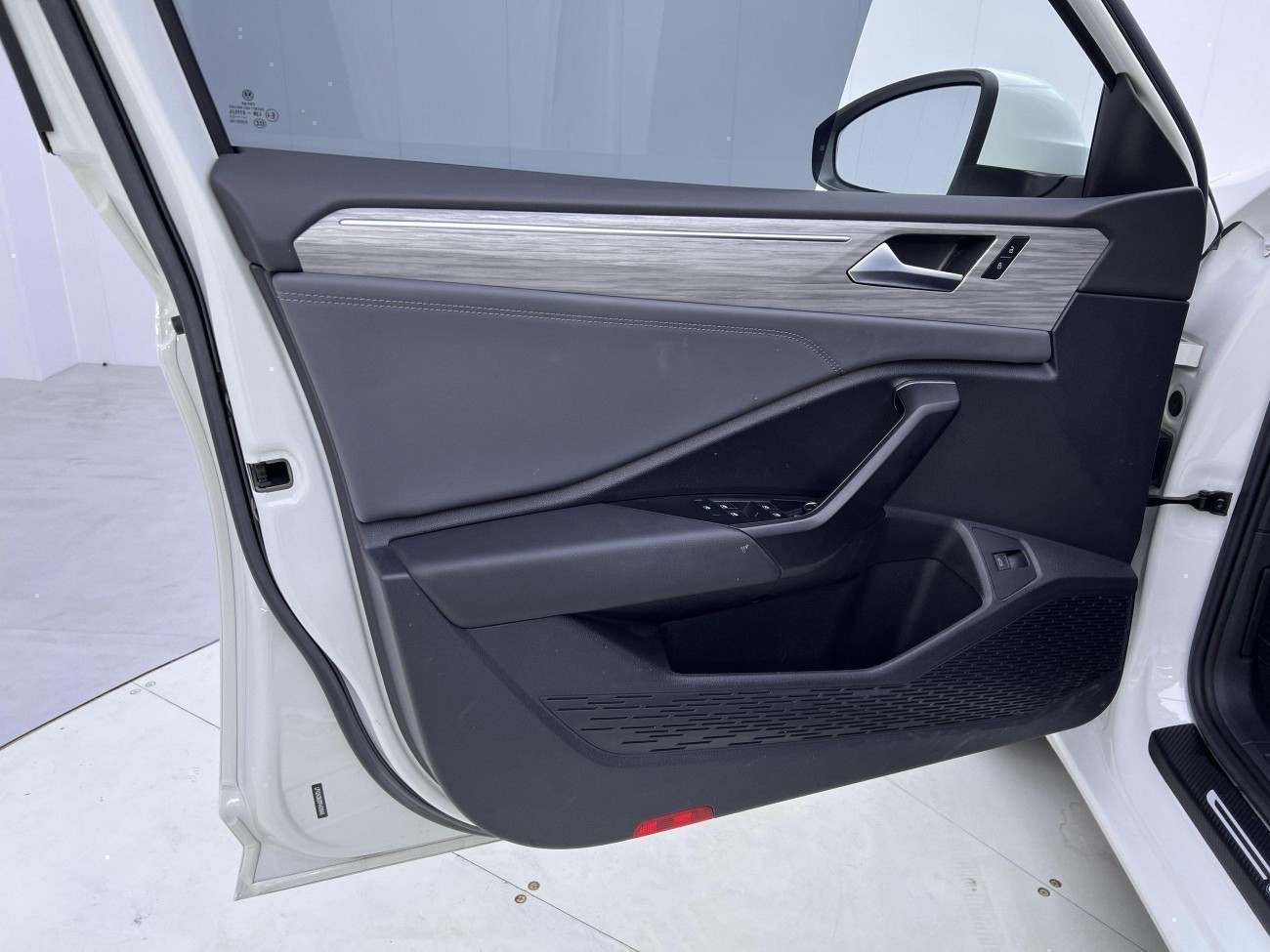 Volkswagen Sagitar 2023