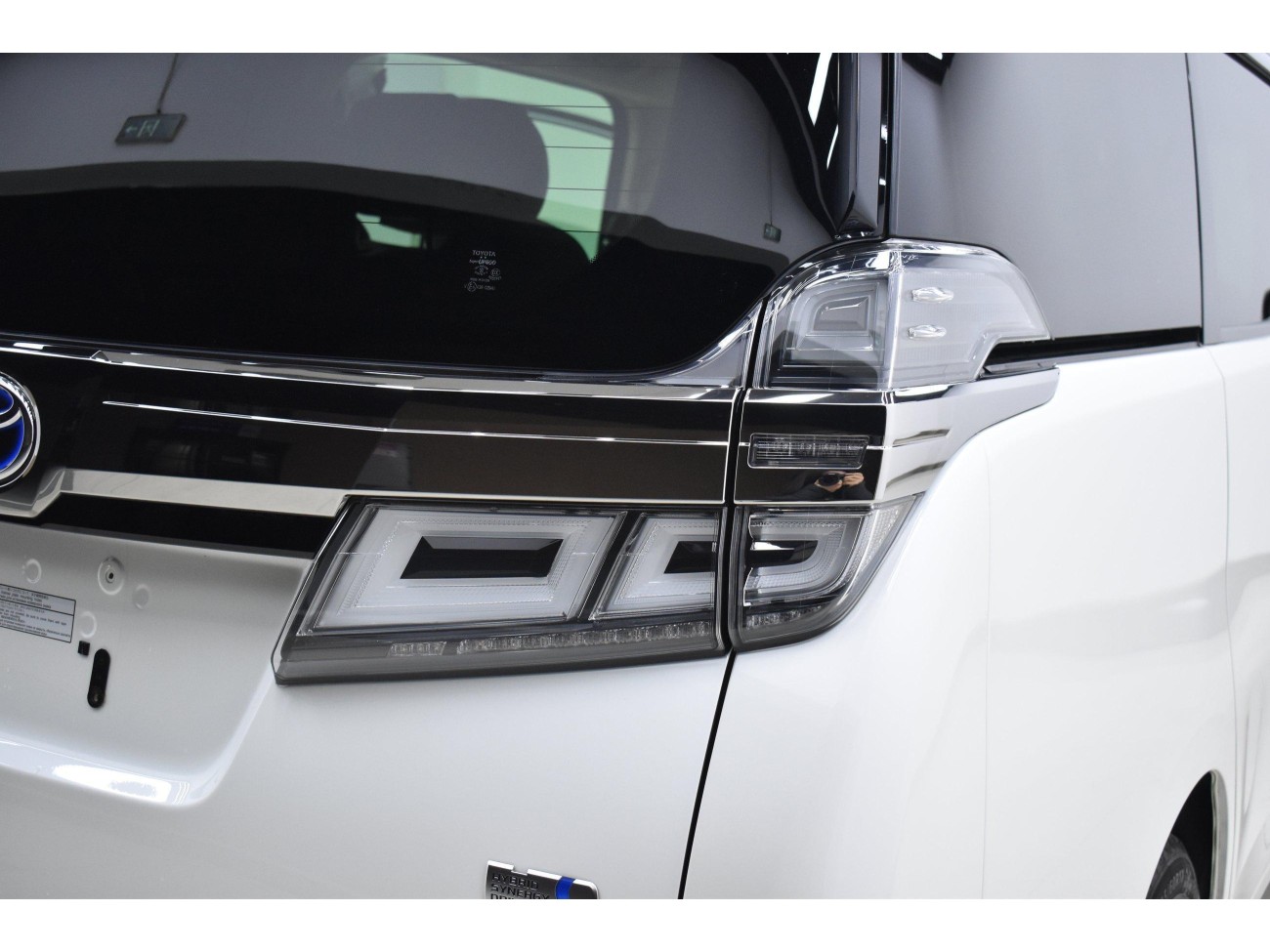 Toyota Vellfire 2021