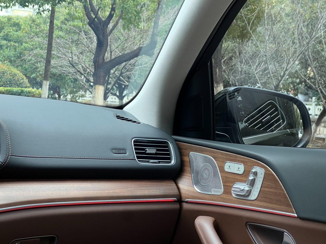 Mercedes-Benz GLE 450 4MATIC 2025