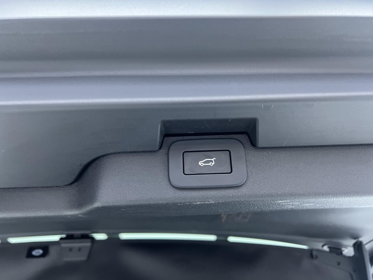 Land Rover Discovery 2024