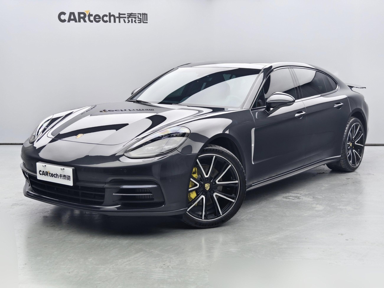 Porsche Panamera 2019
