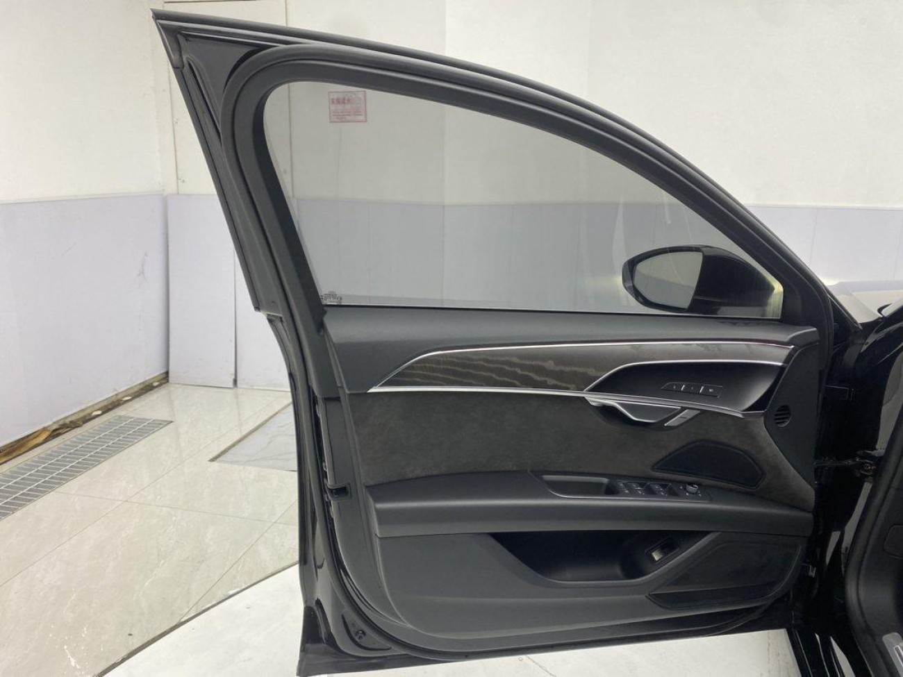 Audi A8L 50 TFSI 2022