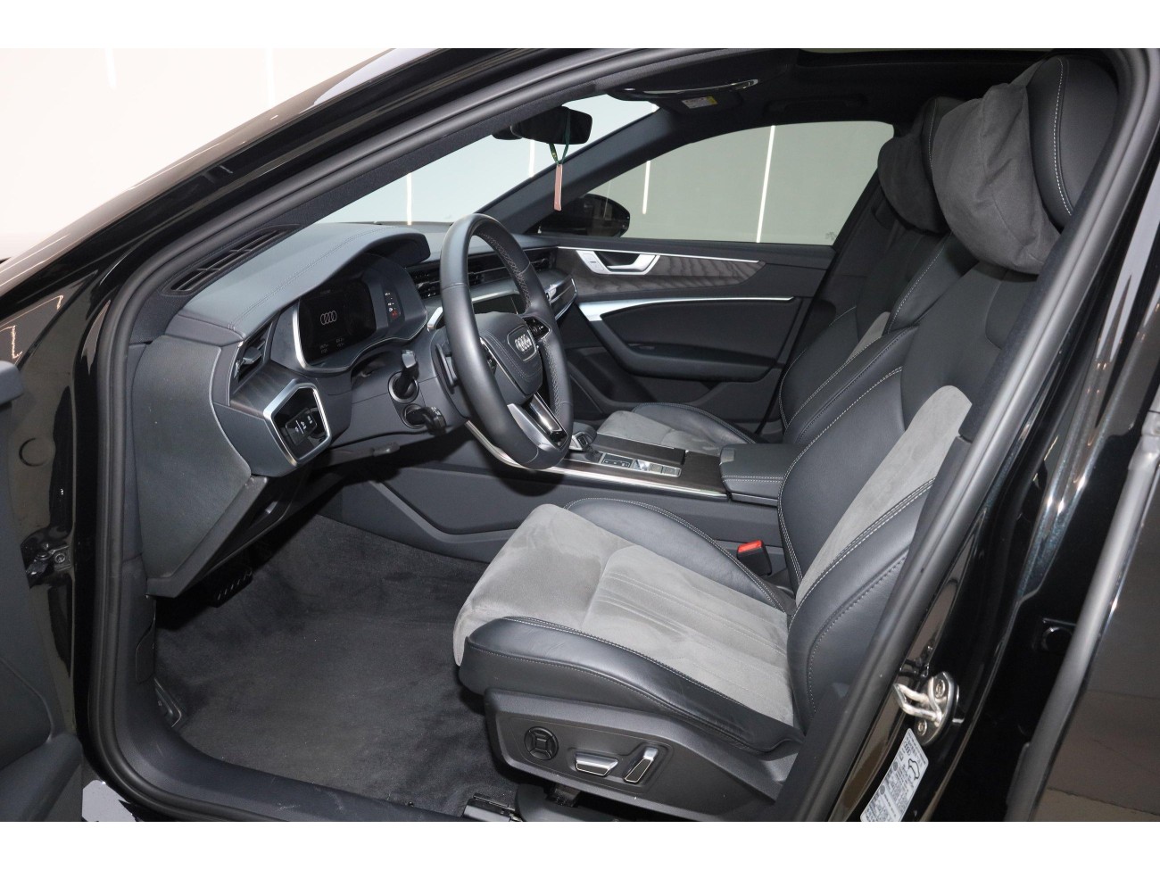 Audi A6L 45 TFSI 2023