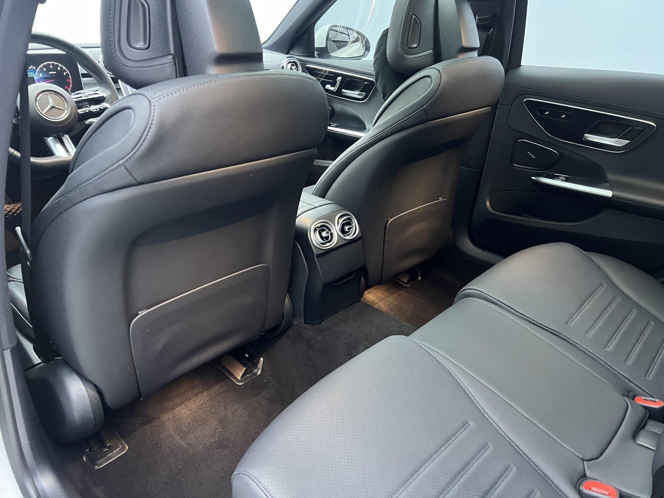 Mercedes-Benz C 260 L 2024