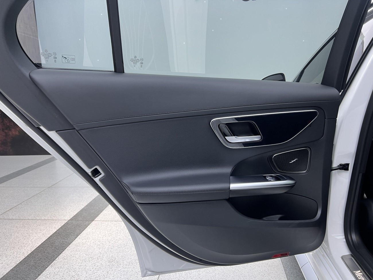 Mercedes-Benz C 260 L 2024