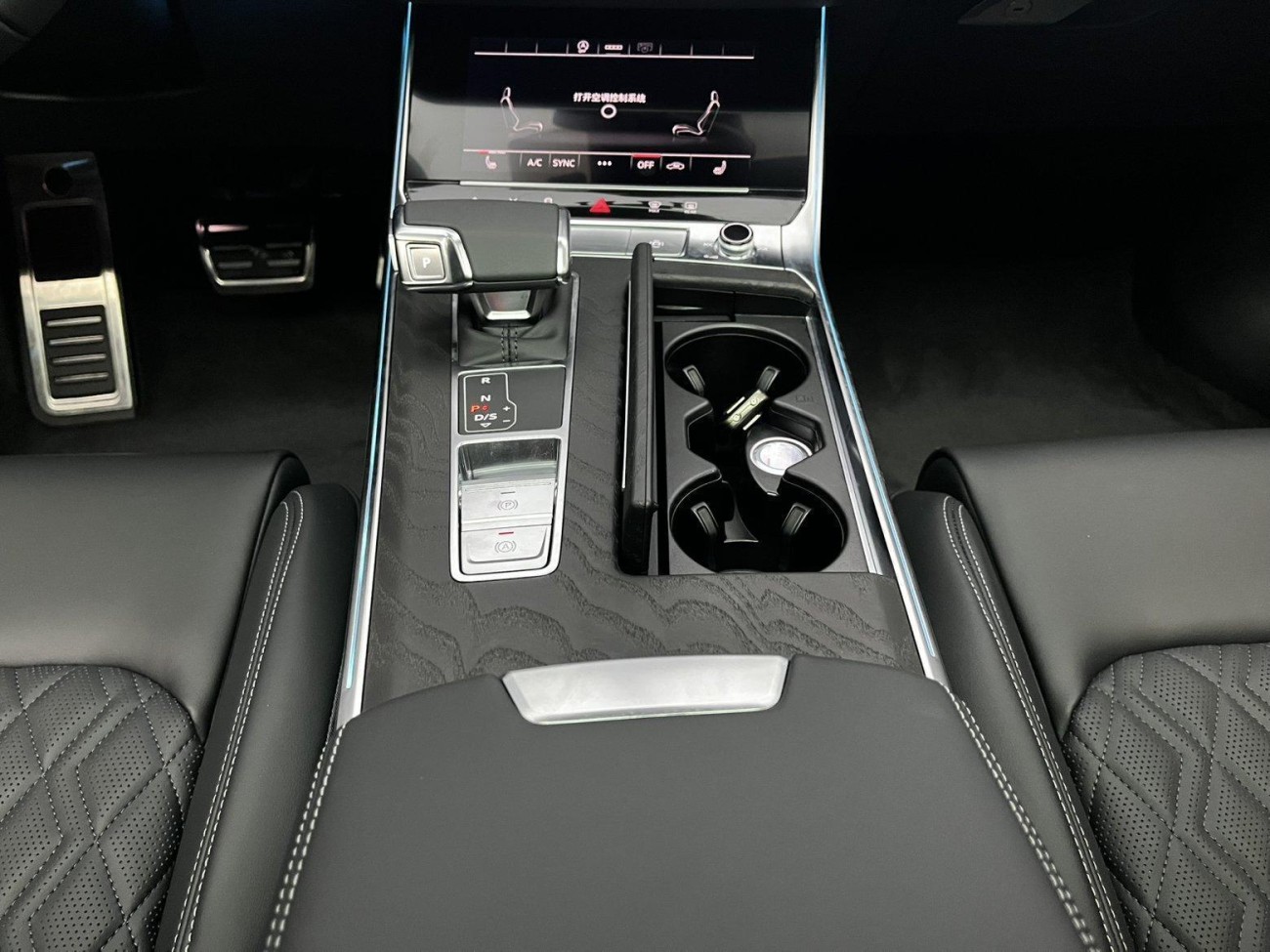 Audi A6L 45 TFSI 2025