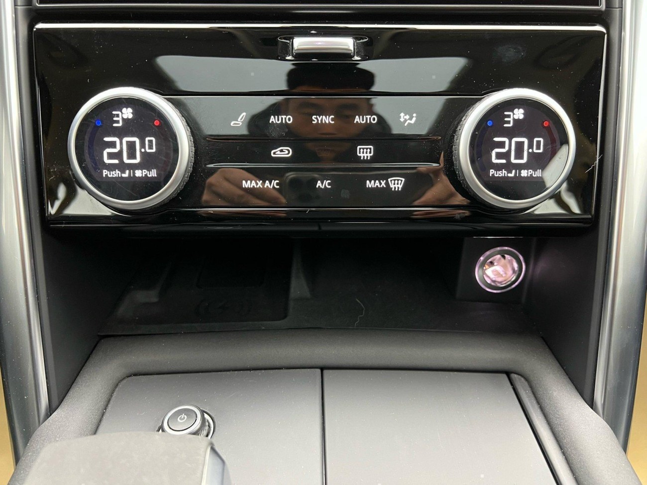 Land Rover Discovery 2021