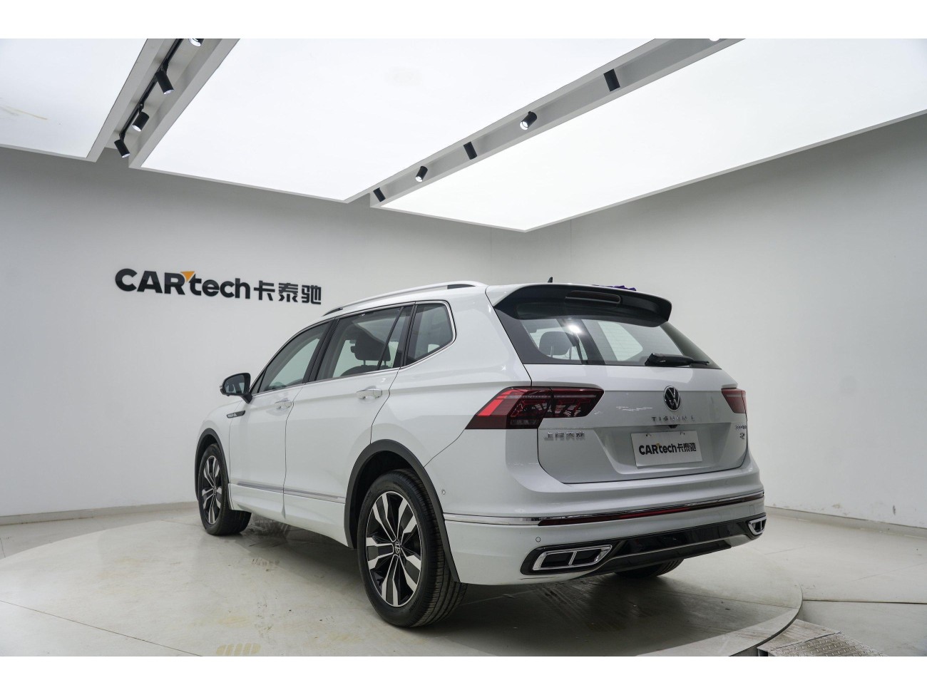 Volkswagen Tiguan L 2024