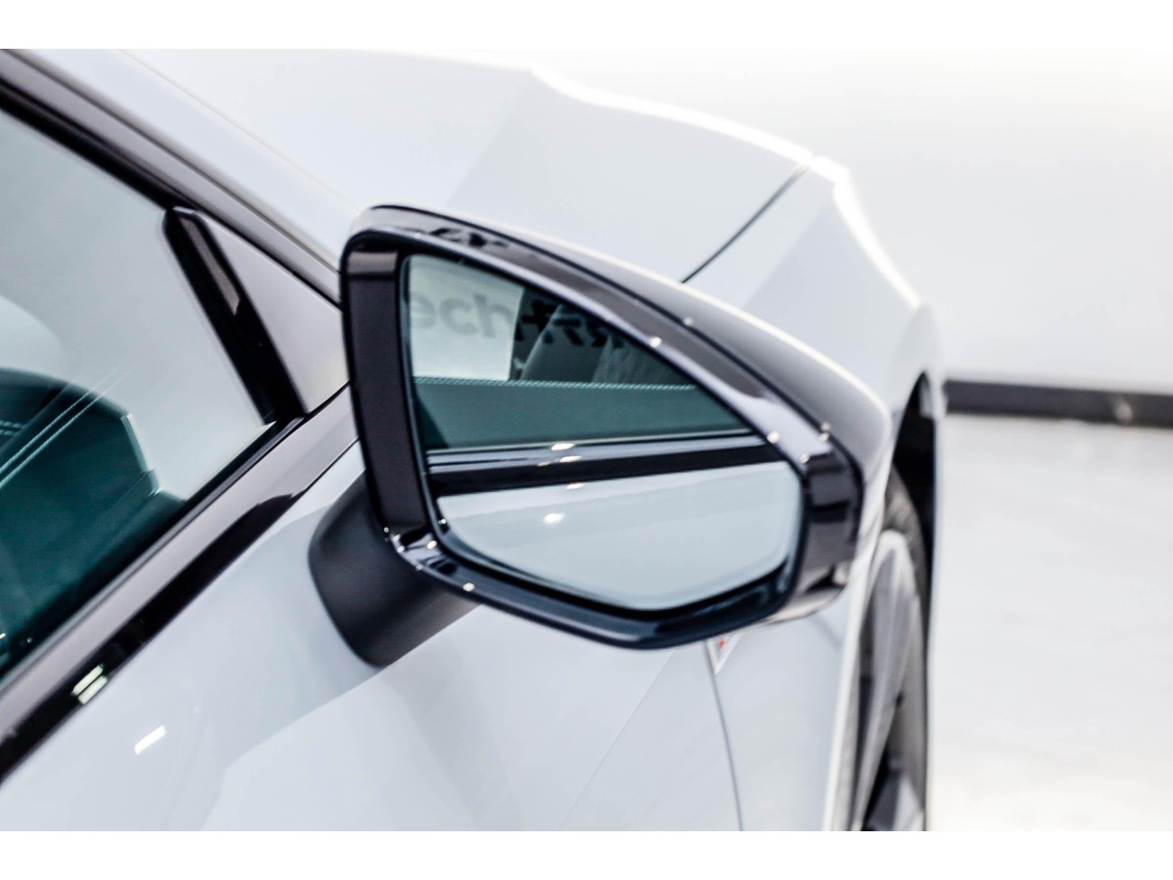 Audi A7L 45 TFSI 2025