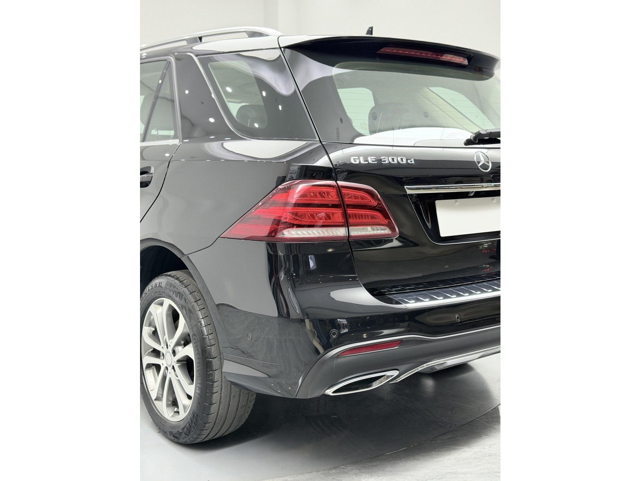 Mercedes-Benz GLE 300 d 2016