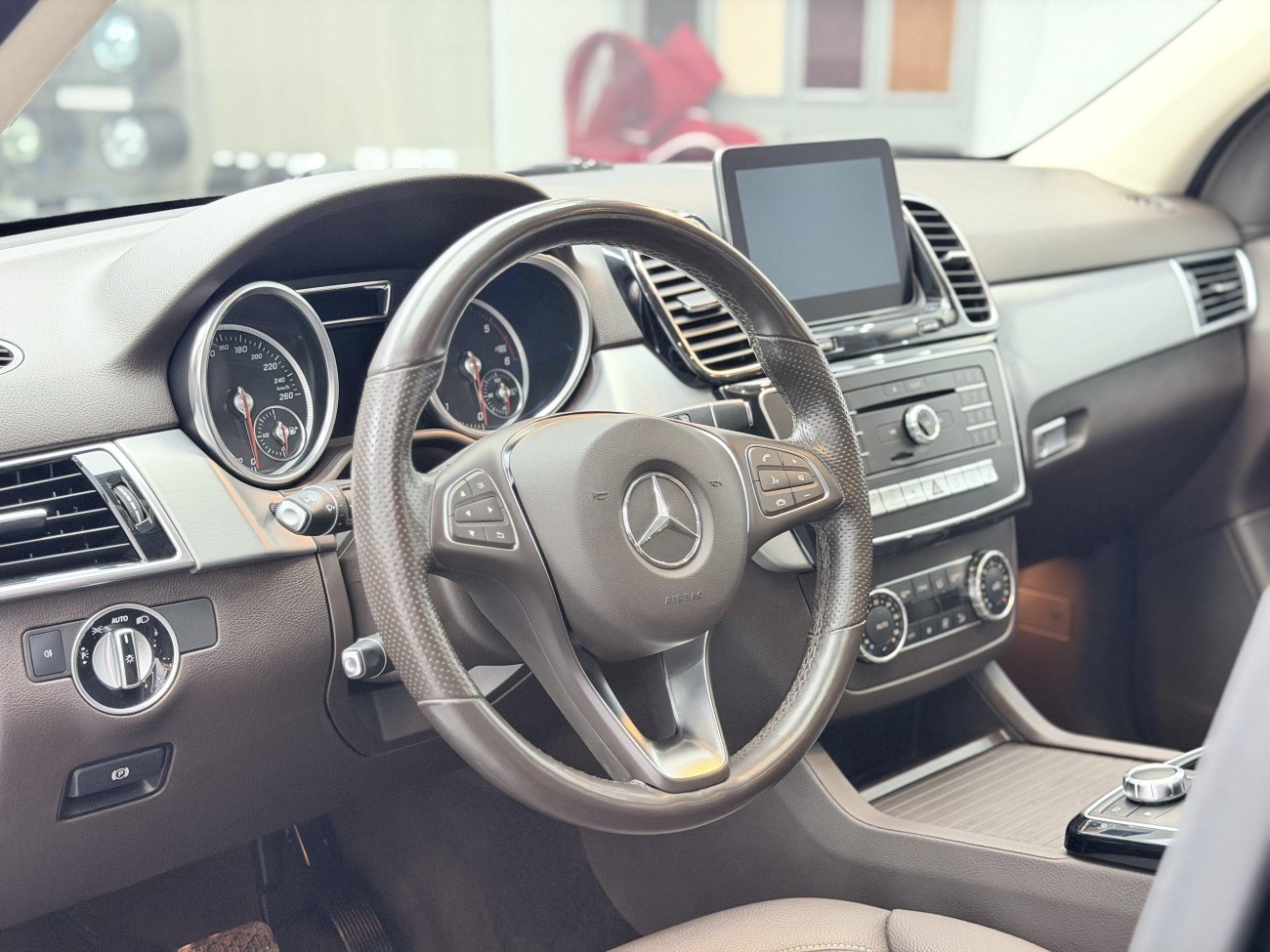 Mercedes-Benz GLE 300 d 2016