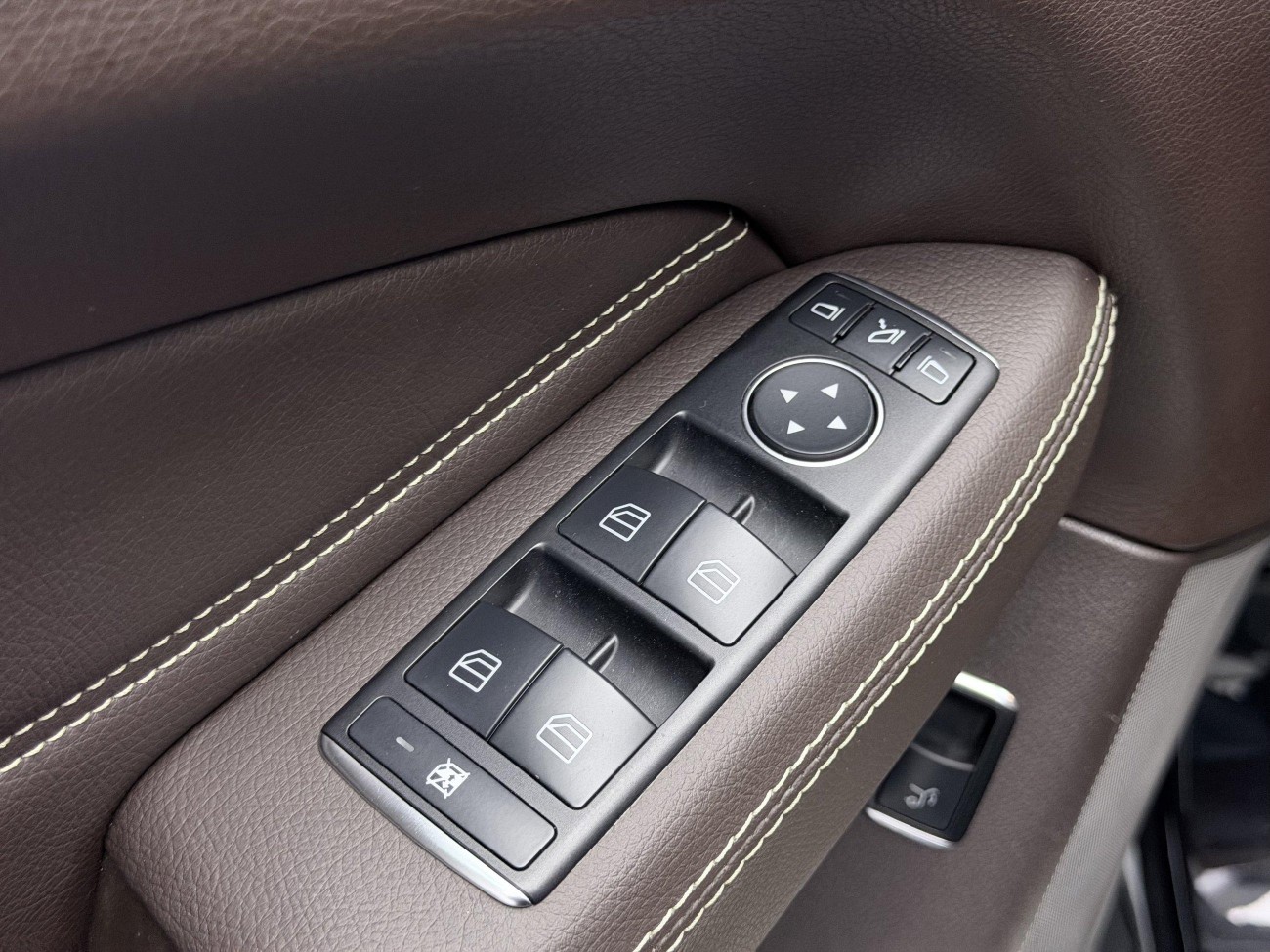 Mercedes-Benz GLE 300 d 2016