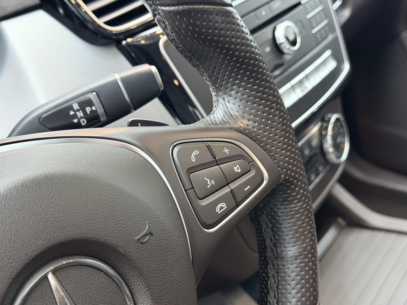 Mercedes-Benz GLE 300 d 2016