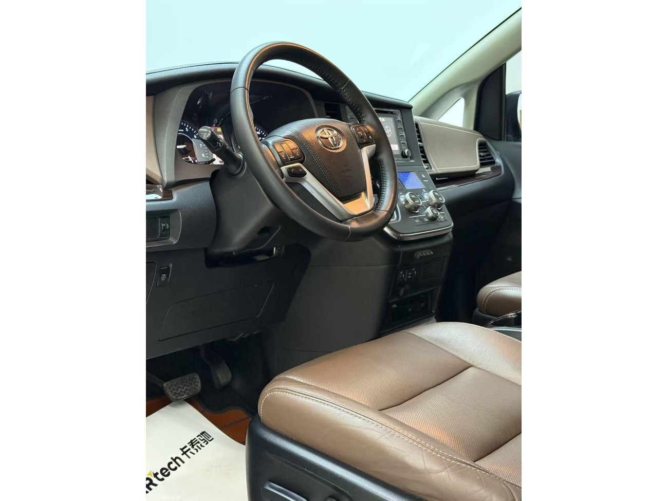 Toyota Sienna 2019