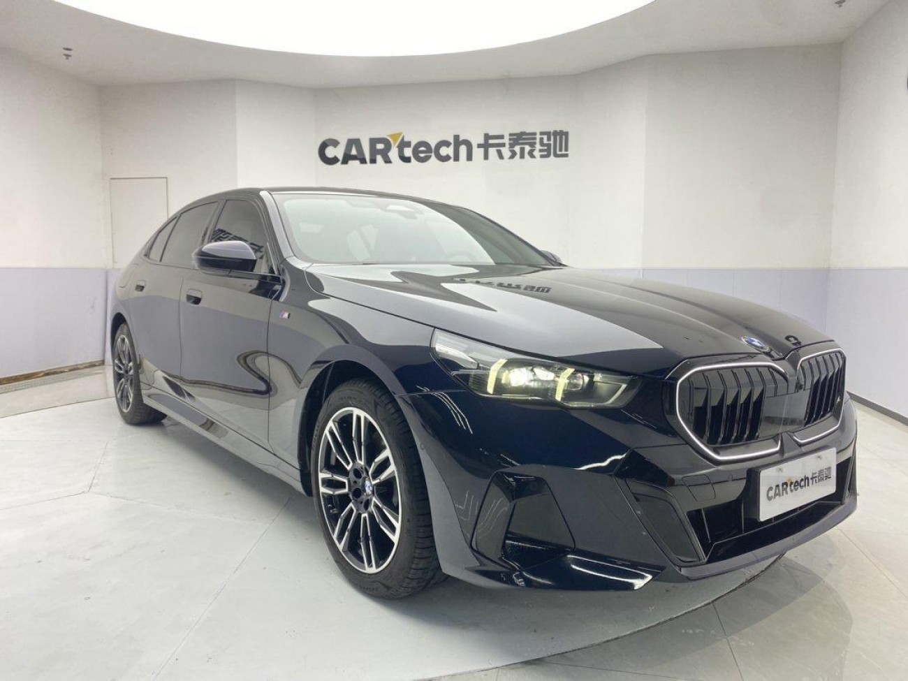 BMW 530Li 2025