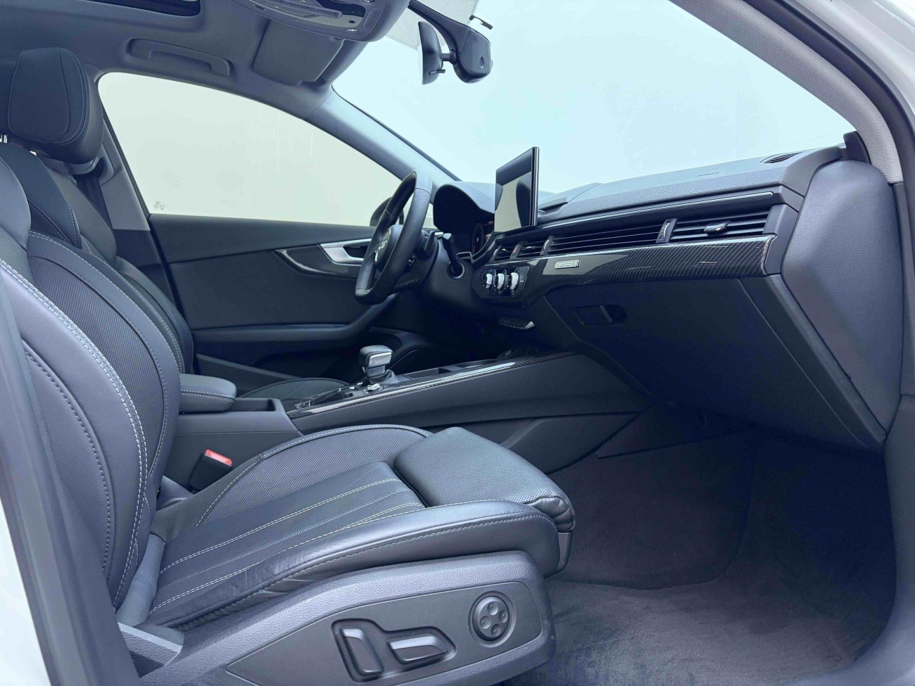 Audi A4L 40 TFSI 2023