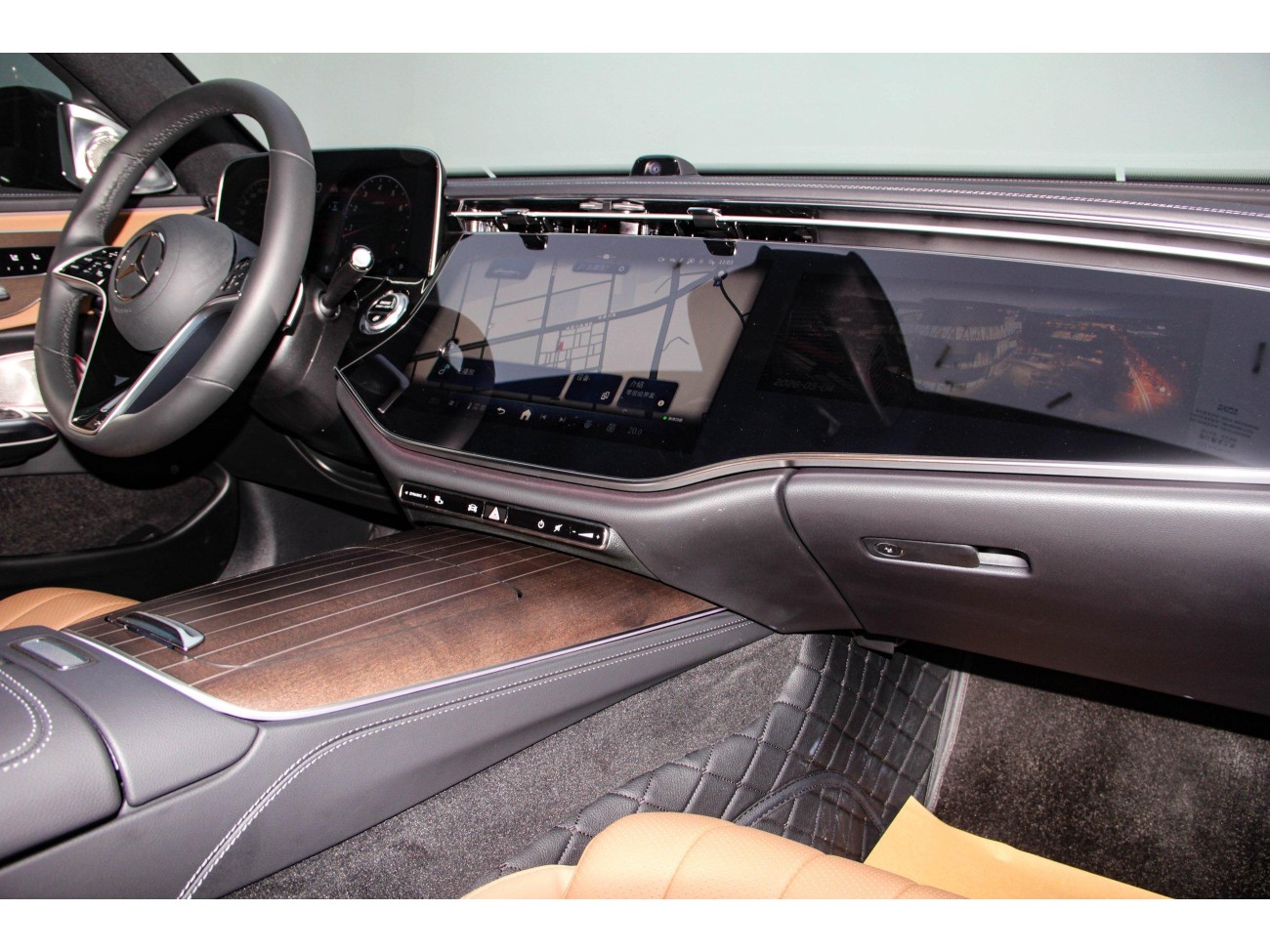 Mercedes-Benz E 300 L 2025